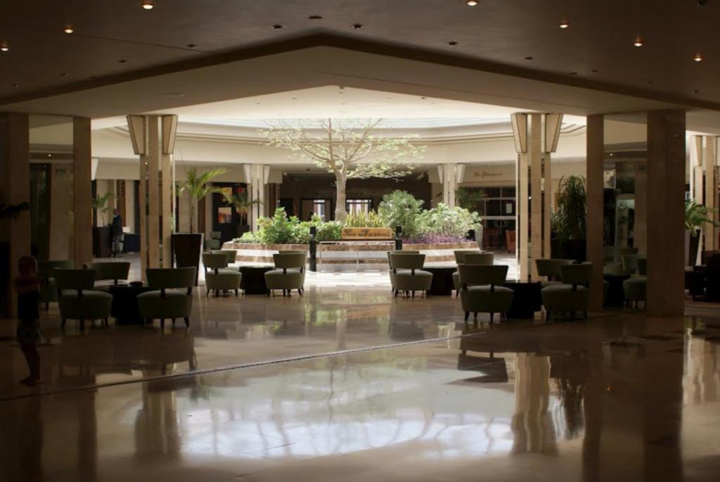 فندق داكاغْفي  كينج فهد بالاس المظهر الخارجي الصورة